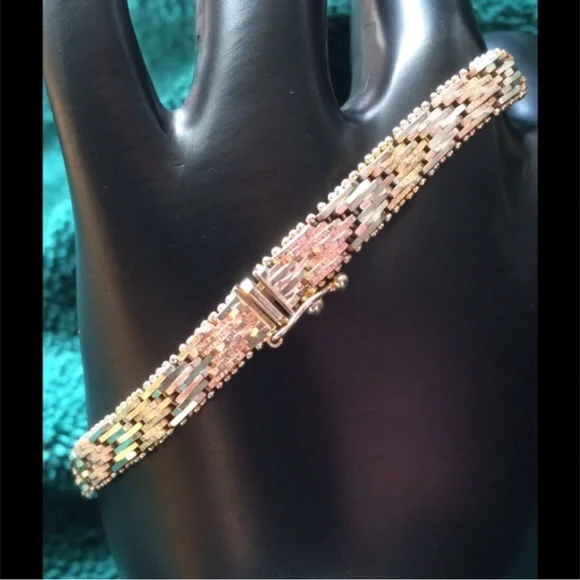 HOST PICK- BEAUTIFUL 925 ITALIAN STERLING SILVER THREE COLOR BRACELET “ 8 - Picture 2 of 4